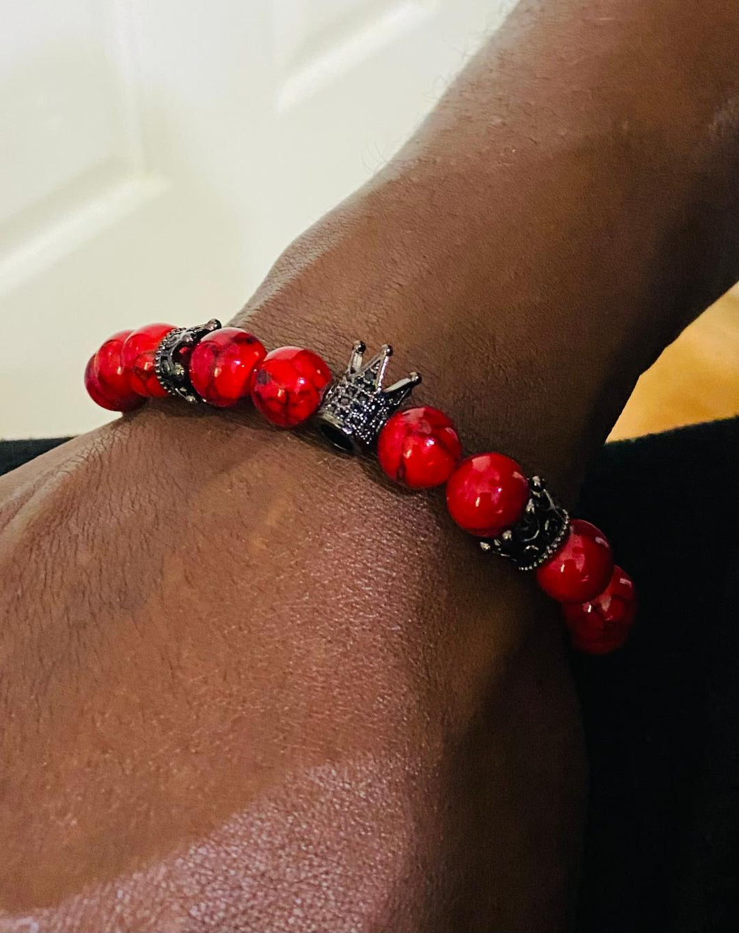 Unisex Red Howlite and Black Rhinestone Bead Bracelet